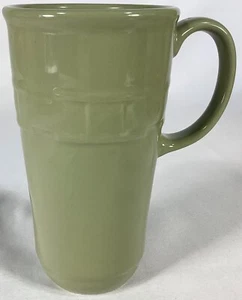 "Taza de café de cerámica Longaberger Woven Traditions 6,5"" de alto verde salvia 16 oz usada en excelente estado" - Imagen 1 de 4