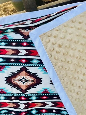 阿兹特克男宝宝女宝宝毯子柔软抓绒和薄织物双面手工制作 — 第 1/4 张图片