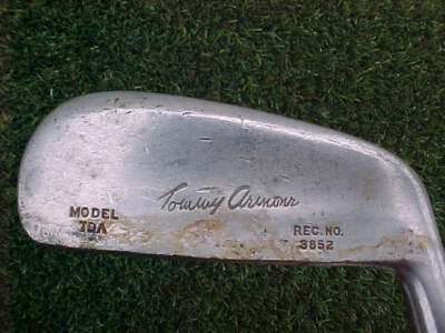 Vintage MacGregor Tommy Armour Model TDA REC NO 3852 Blade Putter RH Golf Club - Image 1 of 4