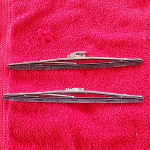 Vintage Trico Wiper Blades 12 inch - Picture 1 of 11