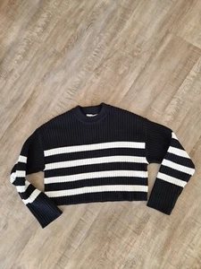 Bershka Round Neck Strickpullover In Gr. S - Bild 1 von 5