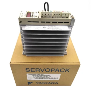 Long warranty Express ship New YASKAWA SGDH-04AE Servo Drive SGDH04AE - Picture 1 of 4