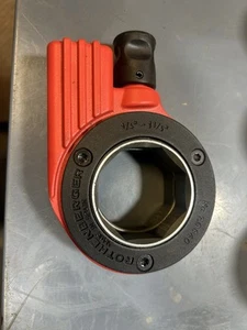 Rothenberger 70901 Manual Ratchet Pipe Threader - Picture 1 of 5