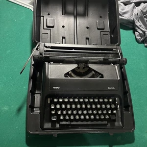 Royal epoch manual typewriter - Picture 1 of 5