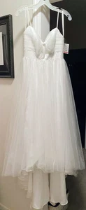 Womens NWT Davids Bridal Galina Wedding Gown Soft White Dress Spaghetti Straps 4 - Picture 1 of 8
