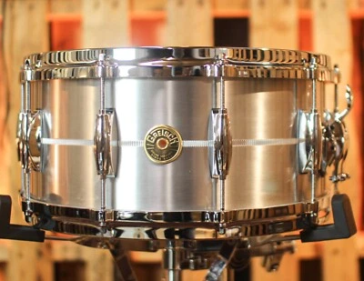 Tambor Gretsch 6,5x14 EE. UU. Personalizado Aluminio Sólido - G4164SA Foto 1 de 4