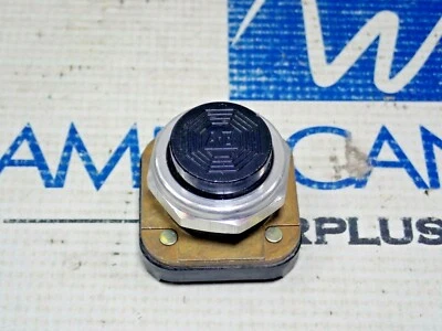 ALLEN BRADLEY 800T-B SER T BLACK EXTENDED HEAD PUSHBUTTON BODY TYPE 4,13 - Image 1 of 4