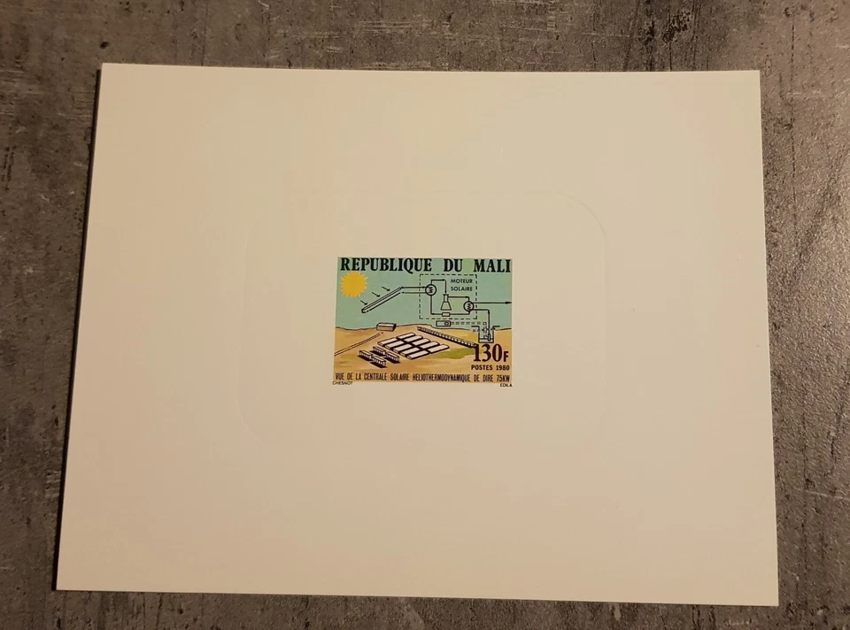 BLOQUE DE ENERGÍA SOLAR MAL A PRUEBA DE LUX IMPERFORE Foto 1 de 1