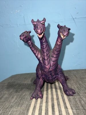 Caja de música de colección 1984 Chitech Industries 3 cabezas dragón Hong Kong 7,25" x 11" Foto 1 de 4