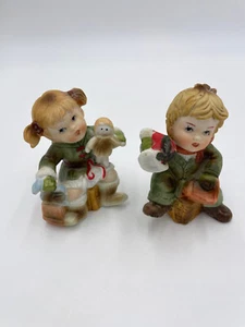  Christmas Decor 2 Vintage Flambro Children Boy Girl Porcelain Figurines Statues - Picture 1 of 8