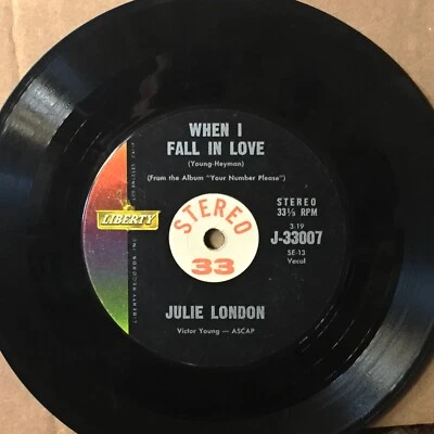 Julie London When I Fall In Love/The More I See You LIBERTY STEREO 33 J-33007 Foto 1 de 2
