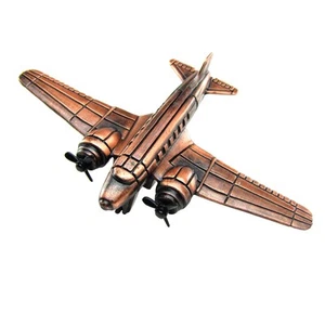 Afilador de lápices juguete fundido a presión avión Spitfire avión Douglas DC-3 avión regalo militar - Imagen 1 de 4