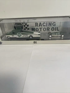 M2 Machines Autohauler Quaker State S42 69 Ford 250 Belly Tanker 1:64 FREE SHIP - Picture 1 of 10