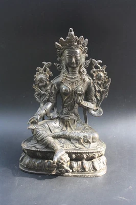 Figura de bronze patinada marrom sino-tibetana de Tara provavelmente final da dinastia Qing - Imagem 1 de 4