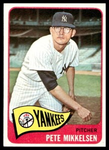1965 Topps #177 Pete Mikkelsen  New York Yankees VG-VGEX Crease