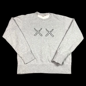 Sudadera Uniqlo Kaws Plaza Sésamo Gris Logo Adulto Talla XS - Imagen 1 de 7