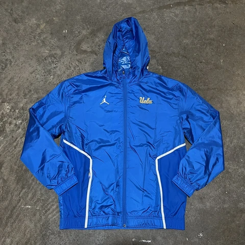 Nike Jordan UCLA Bruins Football Windbreaker Jacket DM9171-403 Men’s Size Large Cover