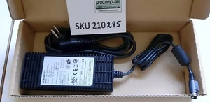 Netzteil / AC Adapter / Touch Elektronic / A8-100SC12R-V / 12 V / 8,5 A - Bild 1 von 3
