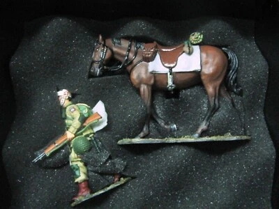 WOW EXTREMADAMENTE RARO King & Country Día D DD072 EE. UU. 82º Herido Para con caballo Nuevo en caja Foto 1 de 2