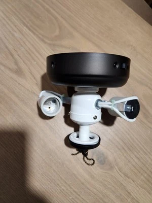 Light Kit Fitter HAMPTON BAY Melrose 52 in Bronze Finish Ceiling Fan 1005819921 - Image 1 of 2