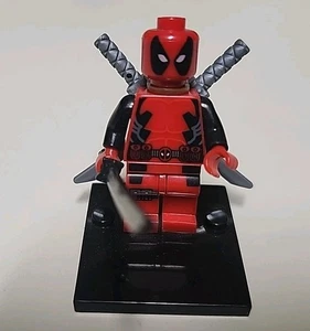 Authentic Deadpool LEGO Mini Figure, Comes With Swords - Picture 1 of 3