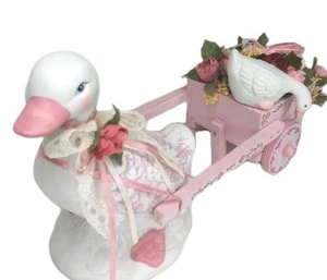 Vintage 1988 Trippies Inc. Mama & Baby Porcelain Ducks W/Wood Heart Floral Cart  - Picture 1 of 8