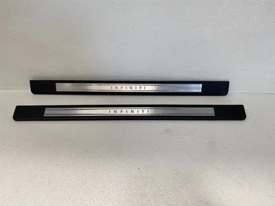 17-22 INFINITI Q60 LADO IZQUIERDO Y DERECHO UMBRAL PUERTA PLACA RASGUÑO JUEGO DE 2 OEM #A0.34 Foto 1 de 4