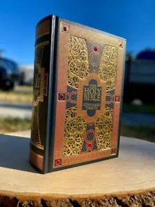 Heilige Bibel King James Version, illustrierte Hardcover Ausgabe - Bild 1 von 5