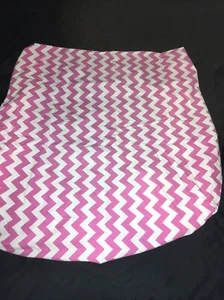 Pottery Barn Kids Pink & White Fitted Chevron Crib Sheet Cottage Core Shabby - Picture 1 of 10