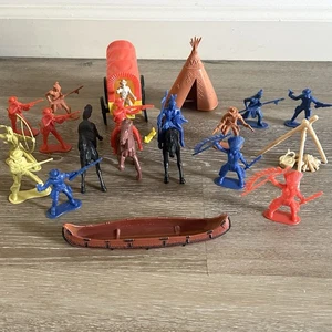 Vintage Marx Toys Apache Playset Teepee Wagon Canoe Figures - Picture 1 of 13
