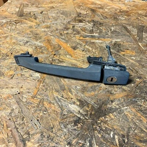Mercedes-Benz W124 Front Right Door Handle - Picture 1 of 6