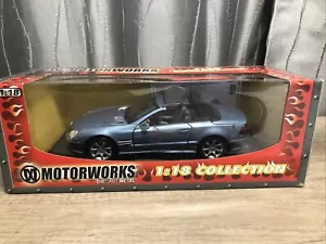 Motorworks 1:18 Diecast Mercedes Benz SL 500 Hard Top Convertible Blue - Picture 1 of 6