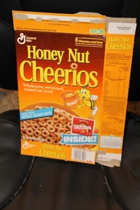 General Mills Honey Nut Cheerios w/FRUIT SKITTLES Pack BEE FAMOUS 1991 - Picture 1 of 3