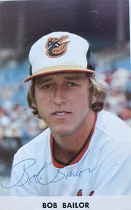 1976 Bob BAILOR Autograph Baltimore Orioles Team Card; 2x MLB World Series Champ - Picture 1 of 13