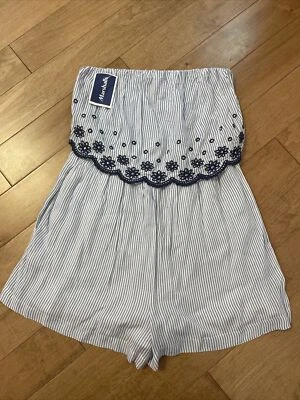 Nuevo con etiquetas Mameluco Jessica Simpson Azul Blanco Rayas Floral Bordado Sin Tirantes Talla S Foto 1 de 4