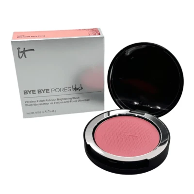 It Cosmetics Bye Bye Pores Blush 0.192 oz. / 5.44 g Natural Soft Pink Love - Image 1 of 4