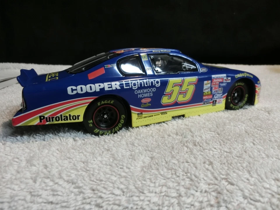 Kenny Wallace #55 Square D 2000 Monte Carlo Elite 1/24 Diecast Foto 1 de 4