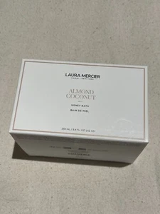 Laura Mercier Almond Coconut Long Lasting Hydration Honey Bath - 250ml - Picture 1 of 2