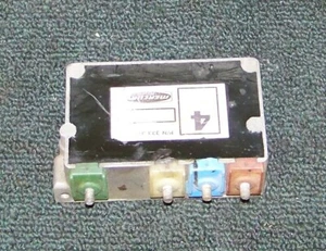 MERCURY OUTBOARD IGNITION MODULE SWITCH BOX 4 CYLINDER CD 333-3276 - Foto 1 di 4