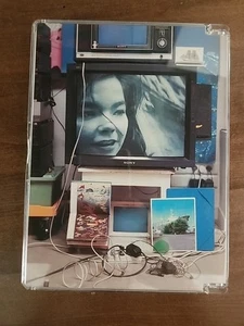 Bjork: Vessel - The Live DVD series PAL/NTSC Like New - Picture 1 of 3