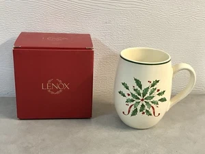 LENOX Holiday Cocoa Coffee Mug Holly Berries Christmas Holiday Festive Boxed - Picture 1 of 5