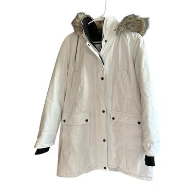 Abrigo parka Andrew Marc XXL blanco de invierno con capucha de piel sintética para mujer Foto 1 de 4