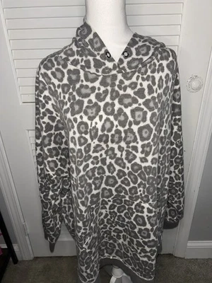 Maurice’s Plus Size 3 Grey Leopard Cheetah Animal Print Hoodie Sweatshirt - Image 1 of 4