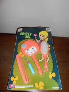 Conjunto de belleza vintage para niñas Giant Plastic Corp. HONG KONG - Imagen 1 de 4