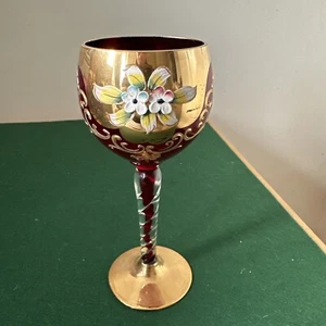 BOHEMIA CZECH RUBY RED WINE GLASS GOBLET, GOLD GILT RIM AND ENAMELLED FLOWER - Picture 1 of 9