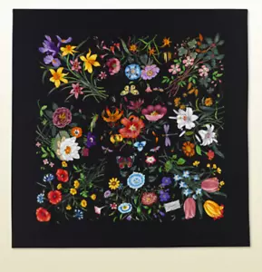 Gucci Scarf Classic Floral Print Logo Black Multicolor Silk Twill Wrap - Picture 1 of 15