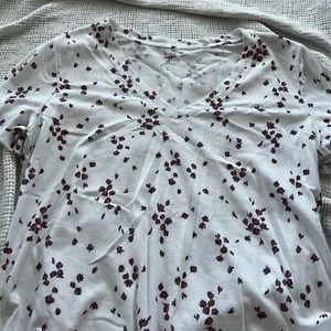 A.n.a Short Sleeve Floral Print Button Front V-Neck Blouse Size L Large - Picture 1 of 6