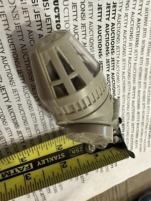 Transformers STAR WARS CROSSOVER MILLENNIUM FALCON HAN SOLO Cockpit Part Only - Image 1 of 4