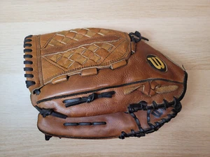 Wilson A1563 LHT Personal de Softbol Clásico Guante Cuero Bolsillo de Gran Tamaño 13.5 - Imagen 1 de 9