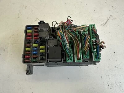 本田思域 SiR 熔断器盒 EP3 02-05 原始设备制造商 3820E-S5T-A000 — 第 1/4 张图片